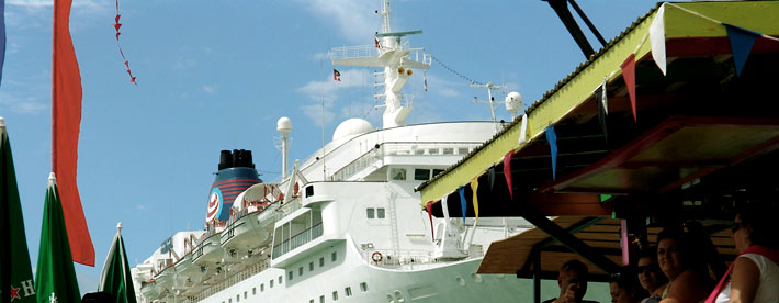Cruiseship Dock St Martin